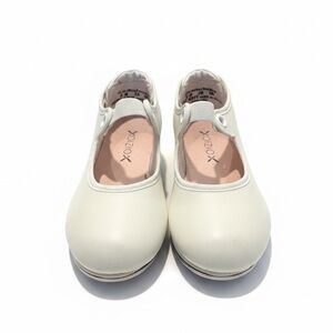 Capezio Toddler Girls Size 8 Tap Shoes